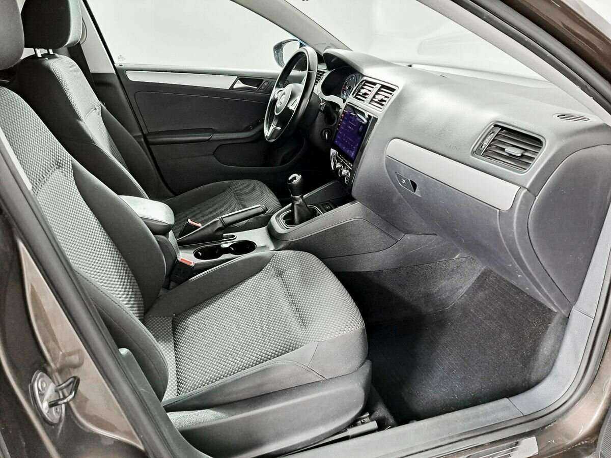 Volkswagen Jetta, 2013 Фото №9