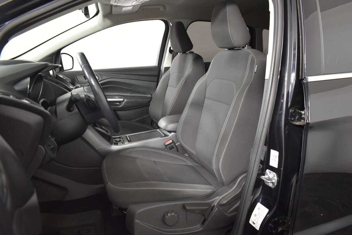 Ford Kuga, 2017 Фото №9