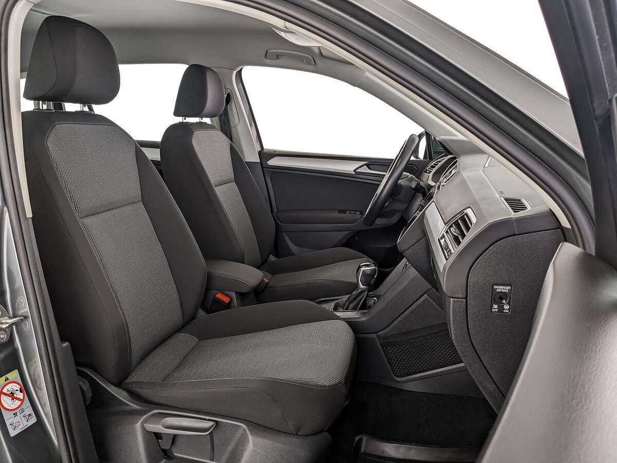 Volkswagen Tiguan, 2021 Фото №17
