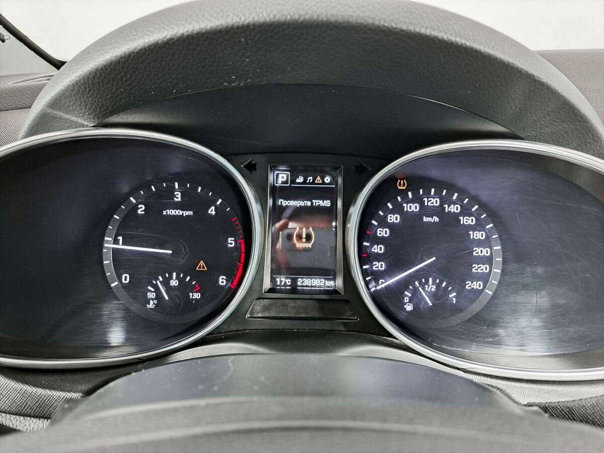 Hyundai Santa Fe, 2017 Фото №11