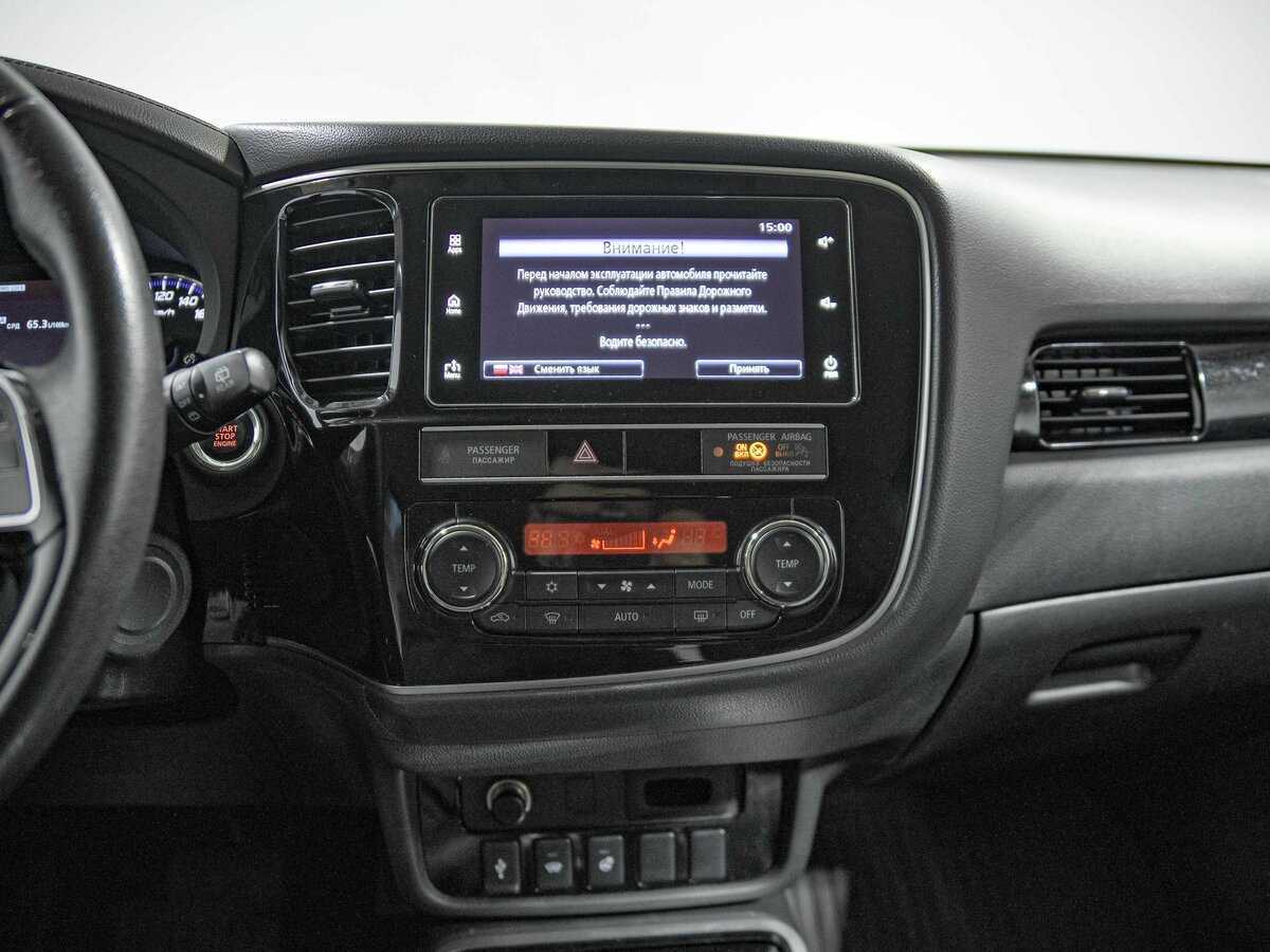 Mitsubishi Outlander, 2018 Фото №11