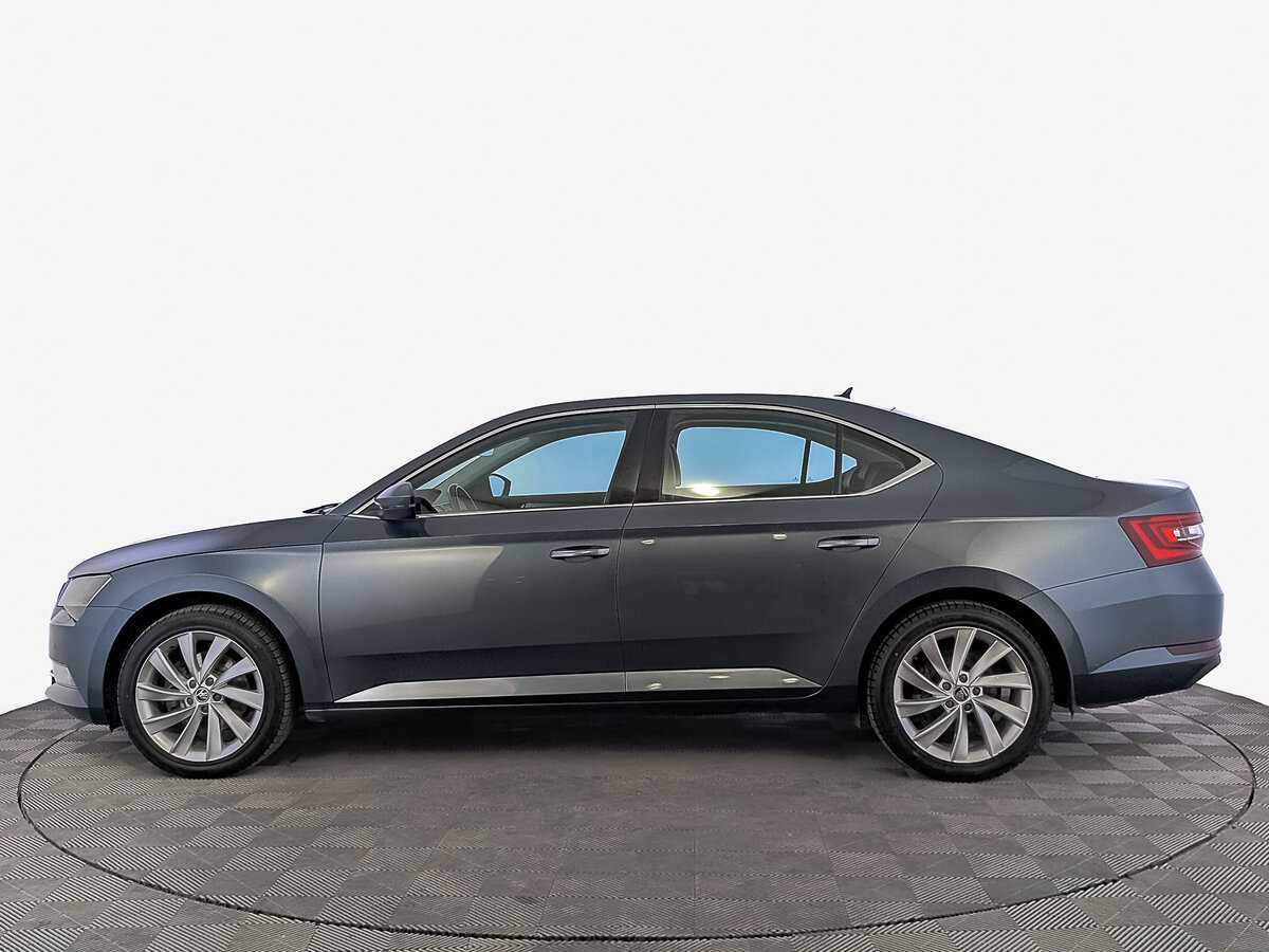 Skoda Superb, 2018 Фото №8