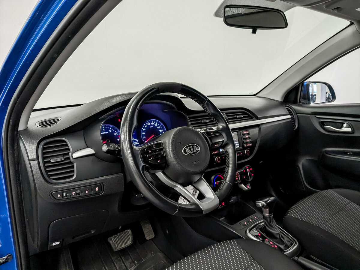 Kia Rio X-Line, 2020 Фото №15