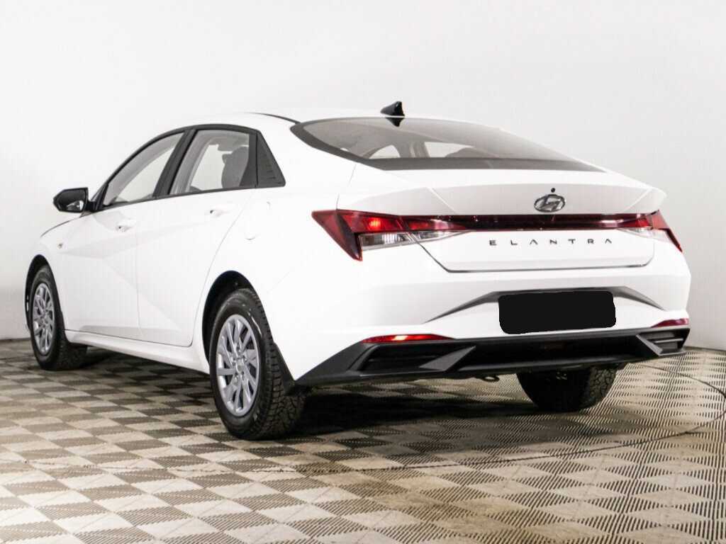 Hyundai Elantra, 2021 Фото №7