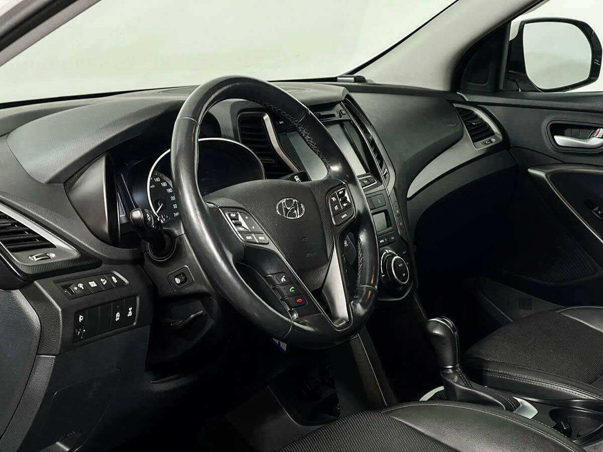 Hyundai Santa Fe, 2017 Фото №13