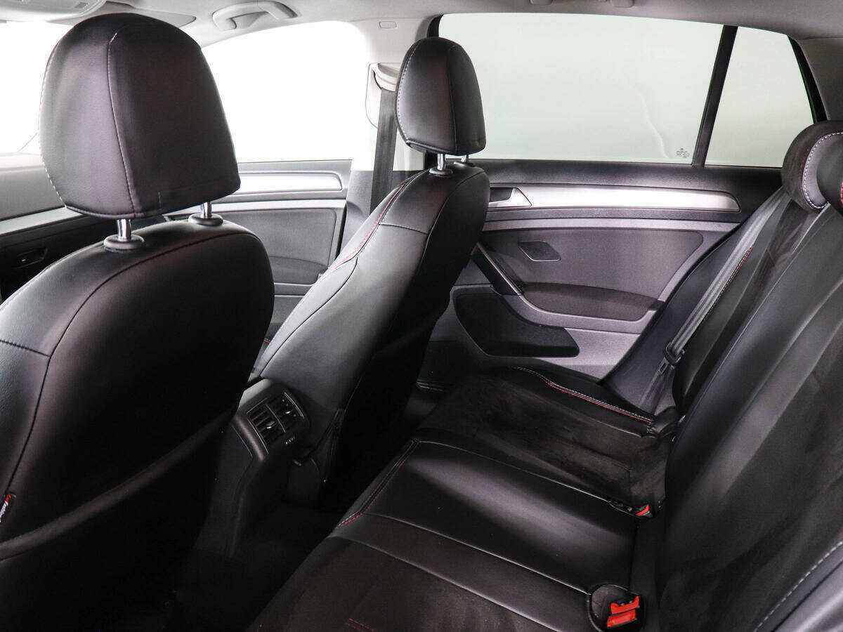 Volkswagen Golf, 2013 Фото №10