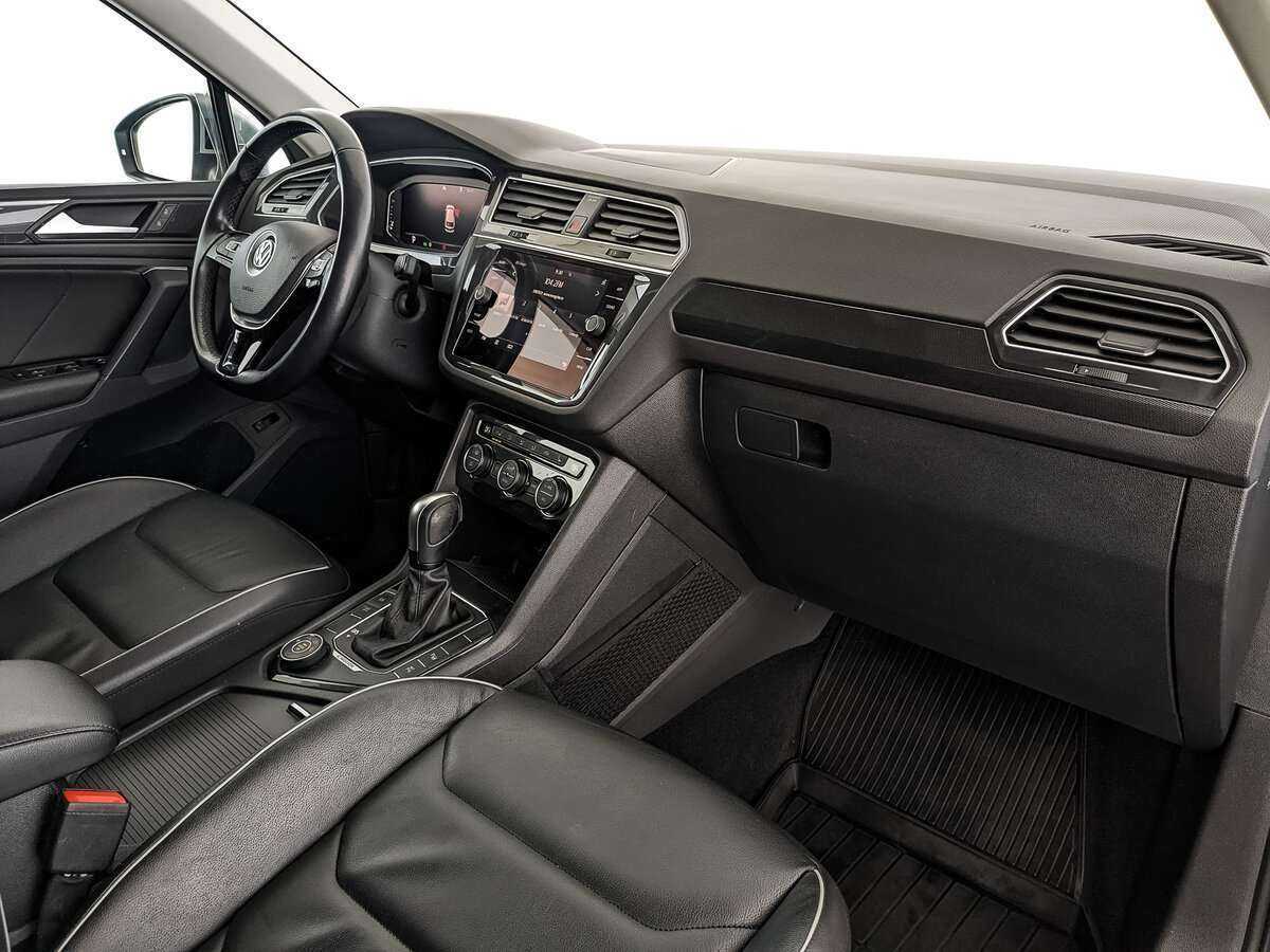 Volkswagen Tiguan, 2020 Фото №9