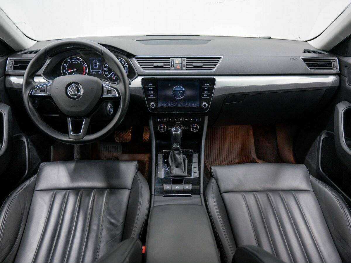 Skoda Superb, 2017 Фото №11