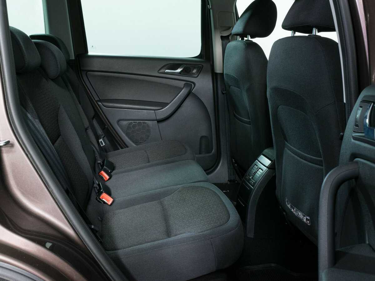 Skoda Yeti, 2015 Фото №12