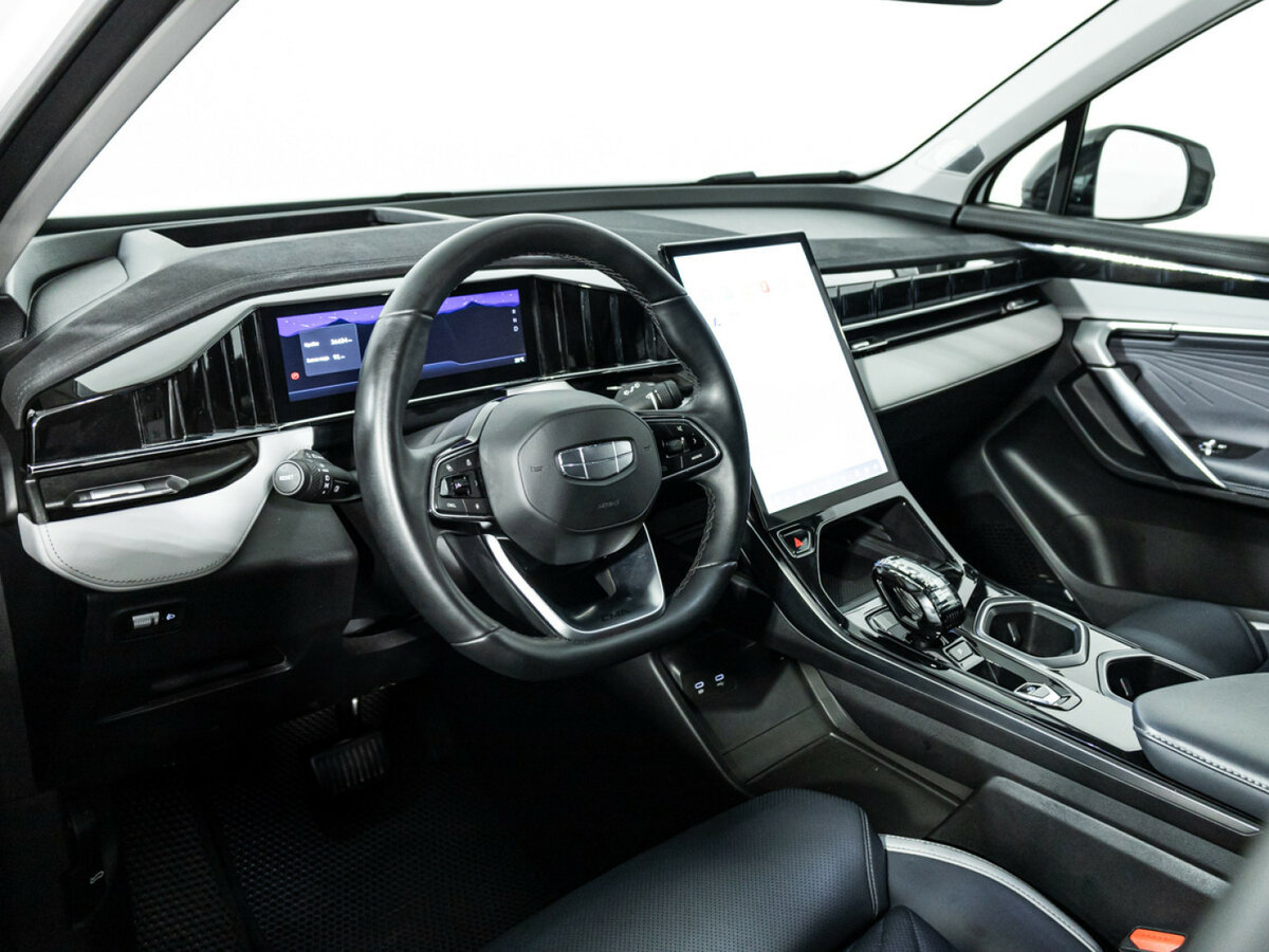 Geely Atlas II, 2023 Фото №9