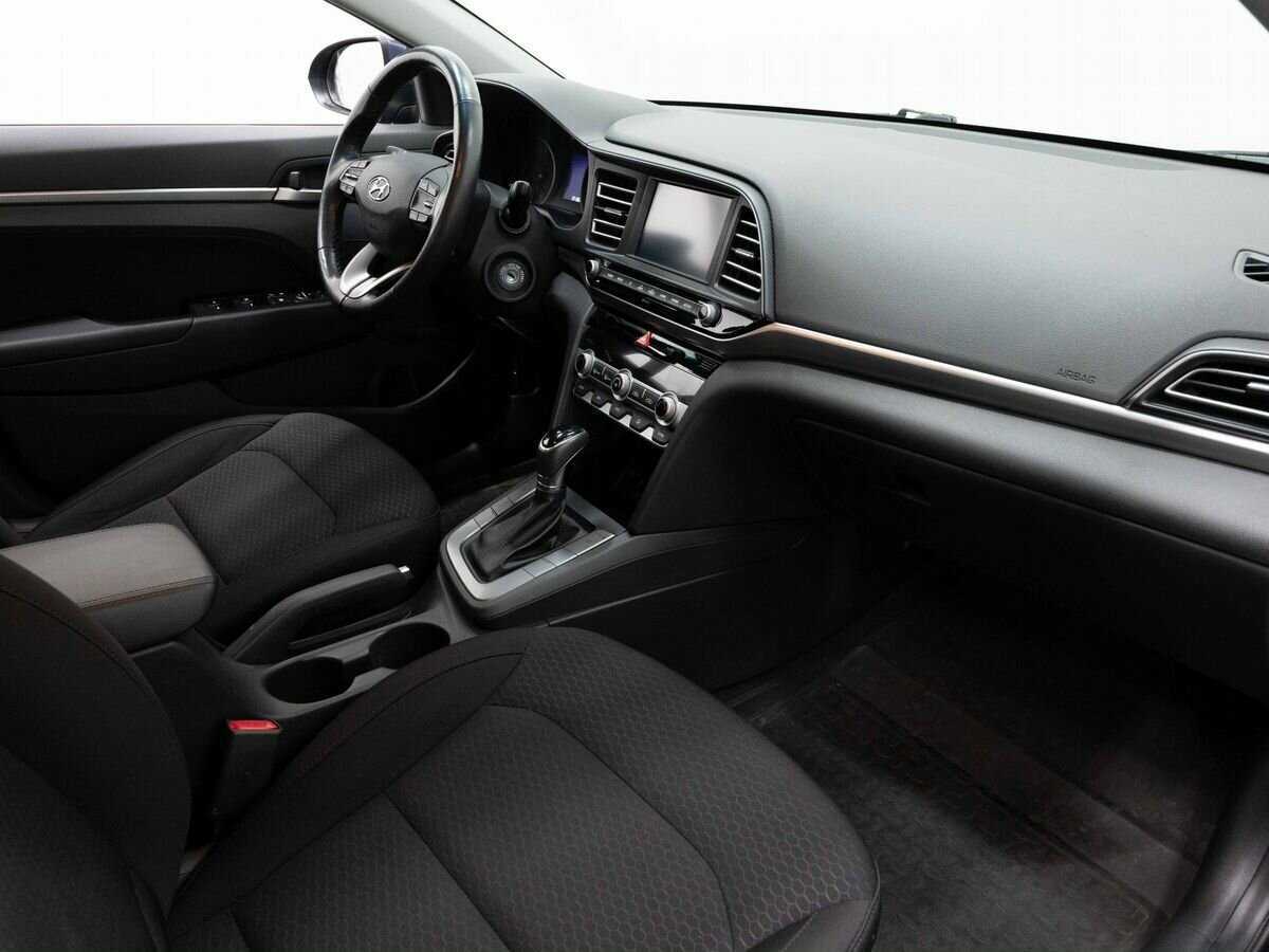 Hyundai Elantra, 2020 Фото №13
