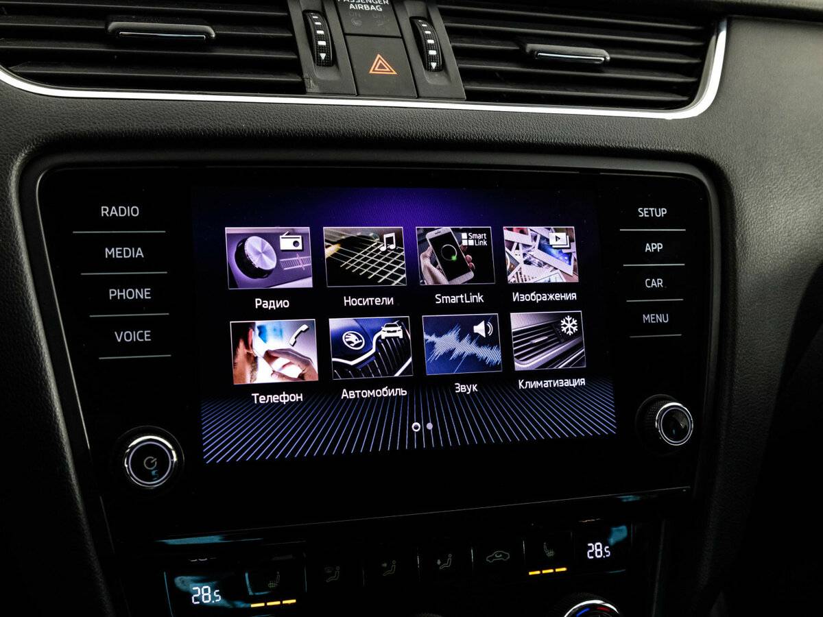 Skoda Octavia III (A7) Рестайлинг, 2019 Фото №11