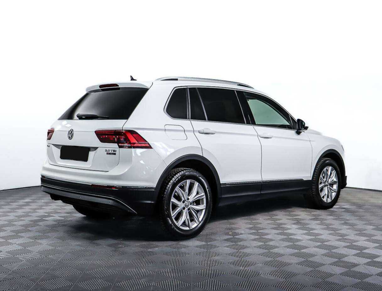 Volkswagen Tiguan, 2018 Фото №5