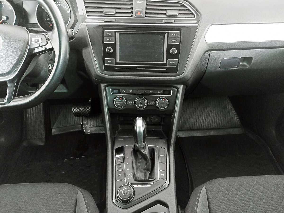 Volkswagen Tiguan, 2017 Фото №15