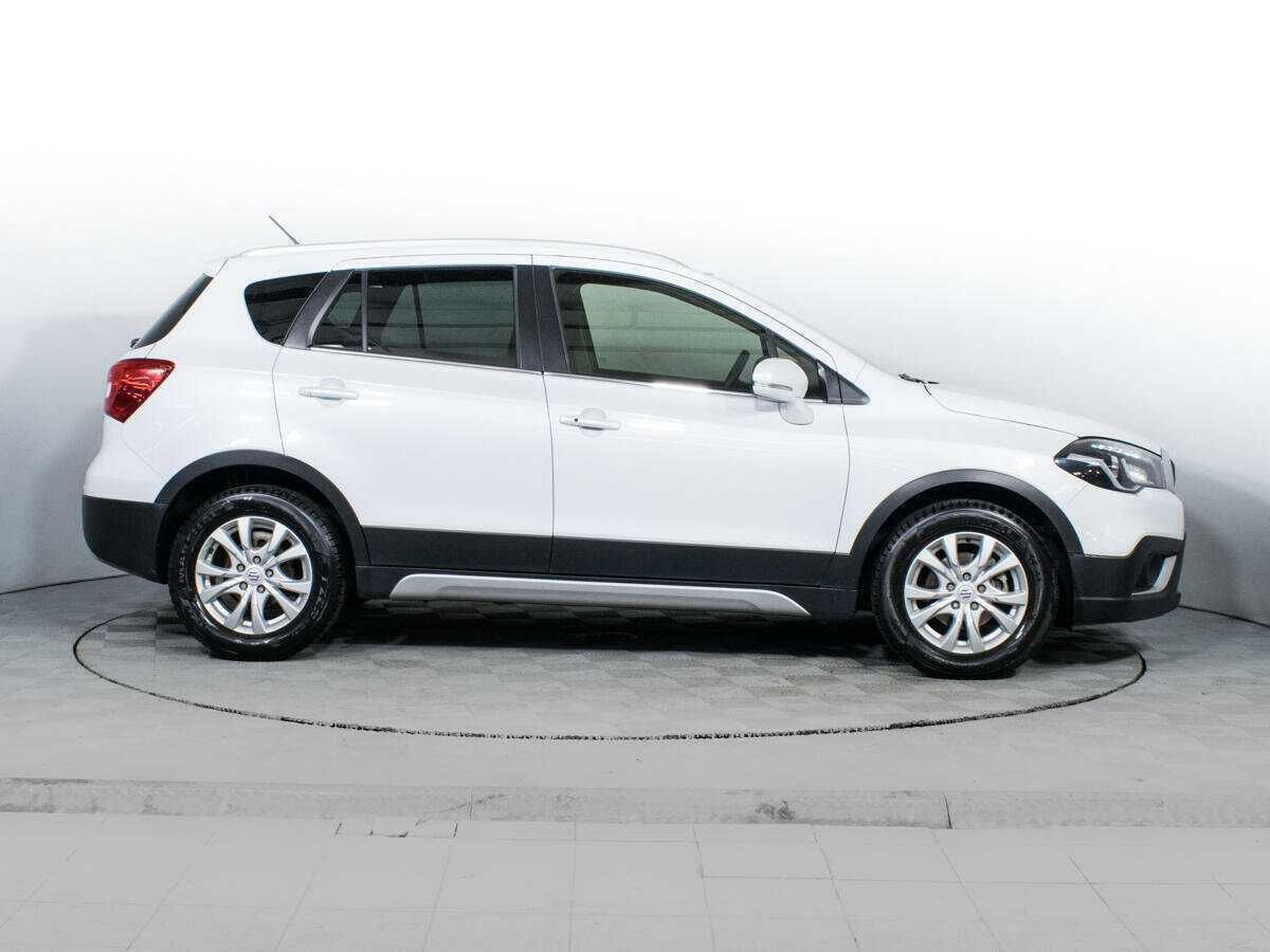 Suzuki SX4, 2018 Фото №4