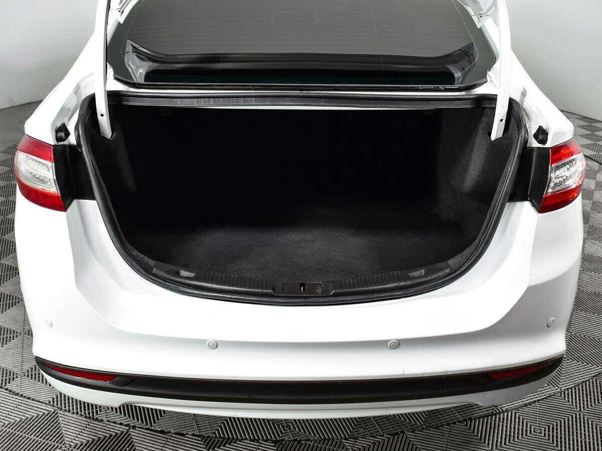 Ford Mondeo, 2018 Фото №14