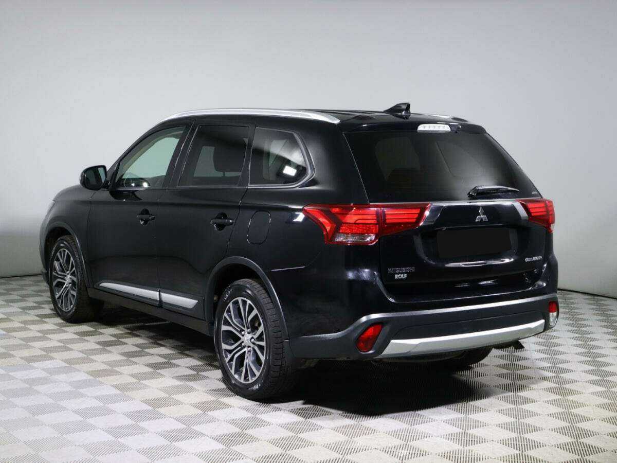 Mitsubishi Outlander, 2018 Фото №7