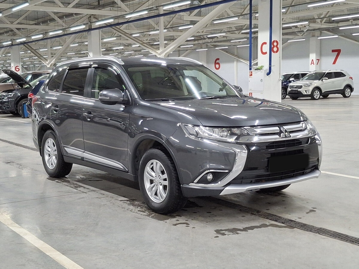 Mitsubishi Outlander III Рестайлинг 2, 2015 Фото №3