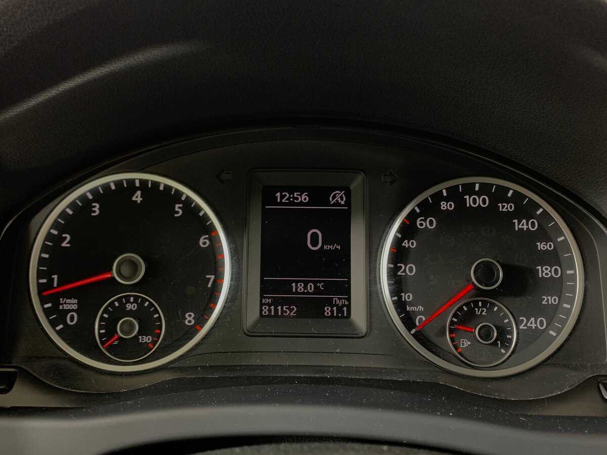 Volkswagen Tiguan, 2015 Фото №15