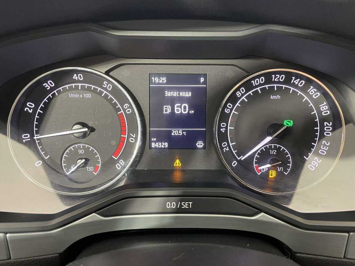 Skoda Superb, 2018 Фото №11