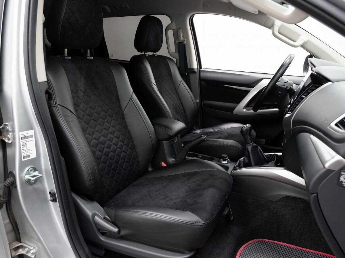 Mitsubishi Pajero Sport, 2017 Фото №13