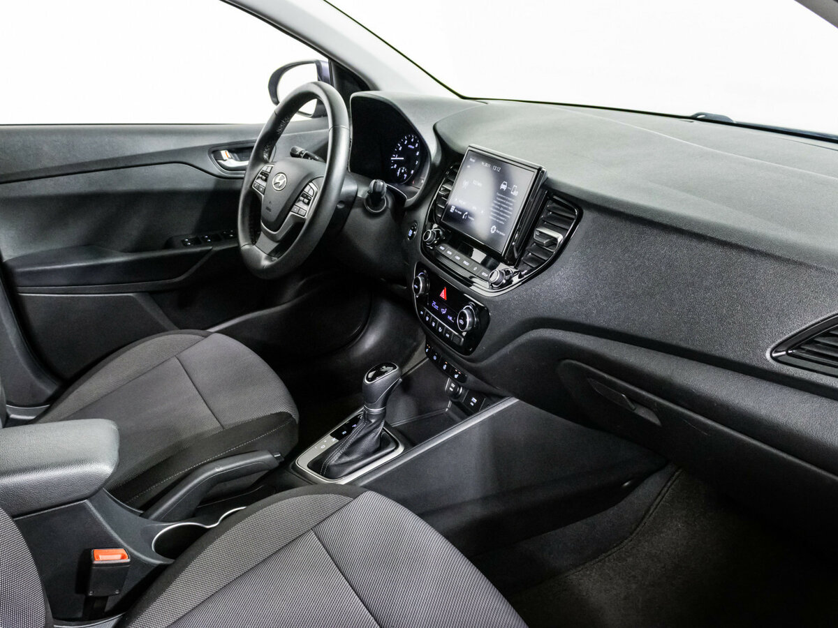 Hyundai Solaris II Рестайлинг, 2021 Фото №7