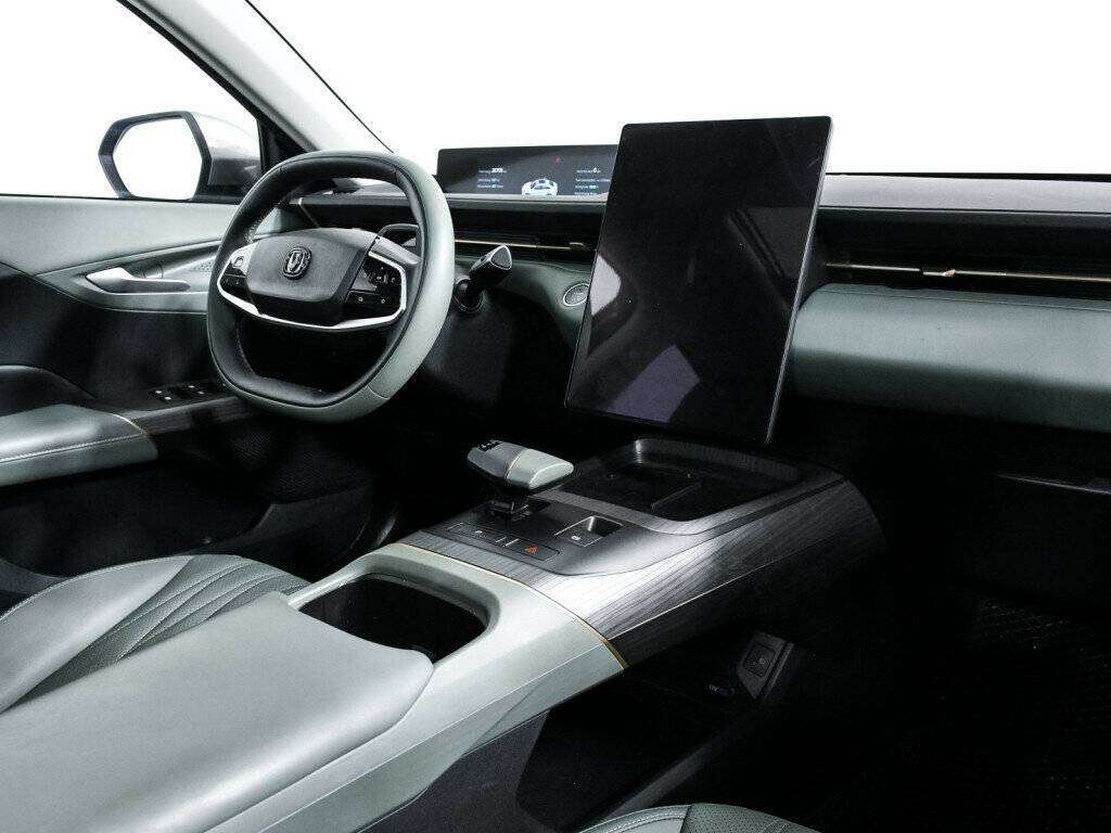 Changan Lamore, 2023 Фото №9