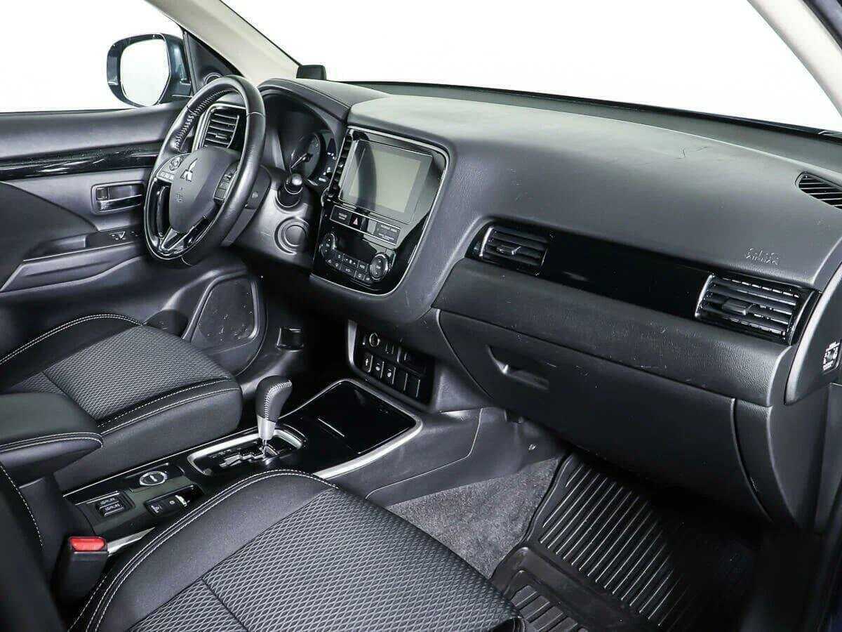 Mitsubishi Outlander, 2019 Фото №9