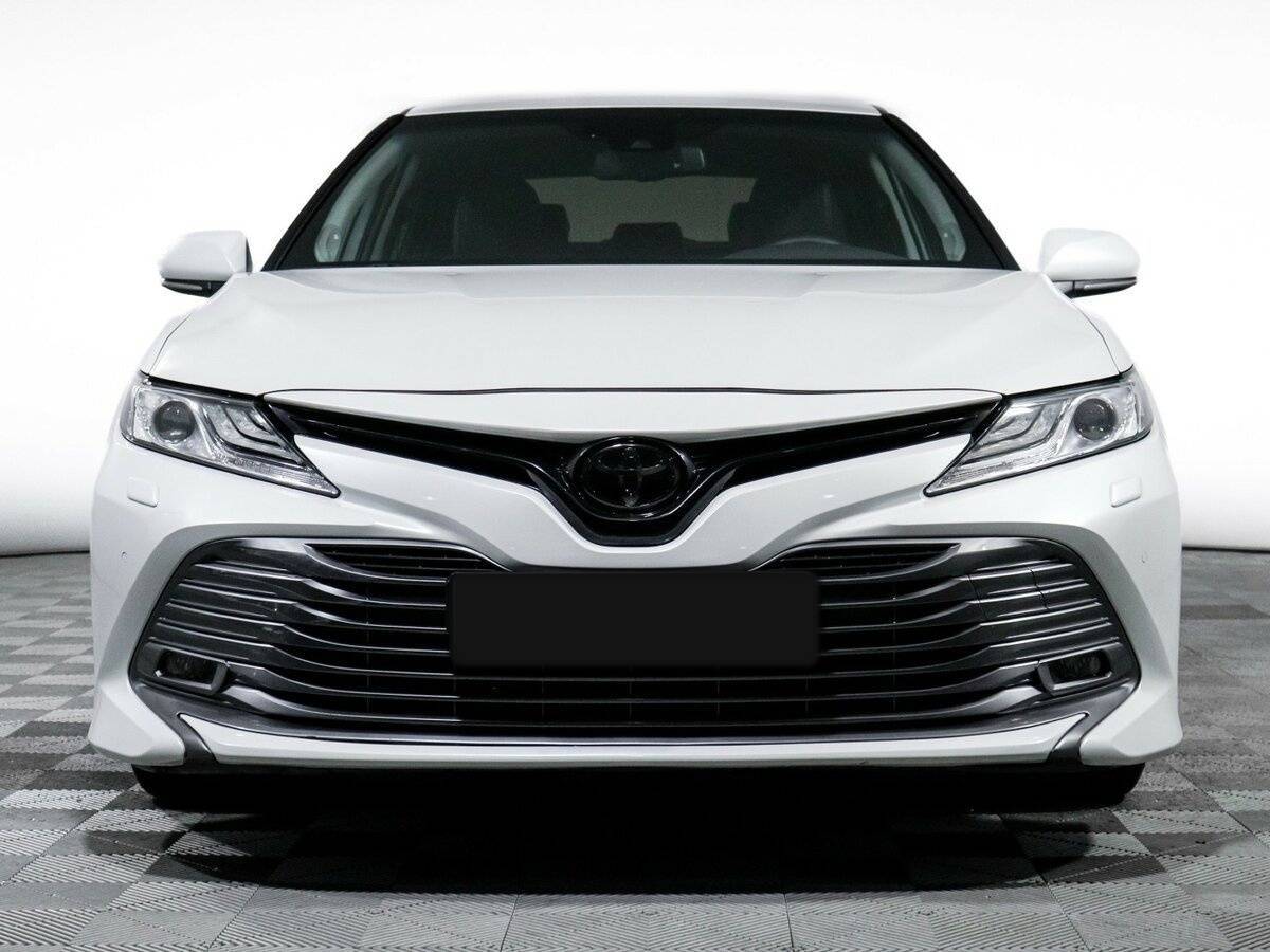 Toyota Camry, 2019 Фото №2