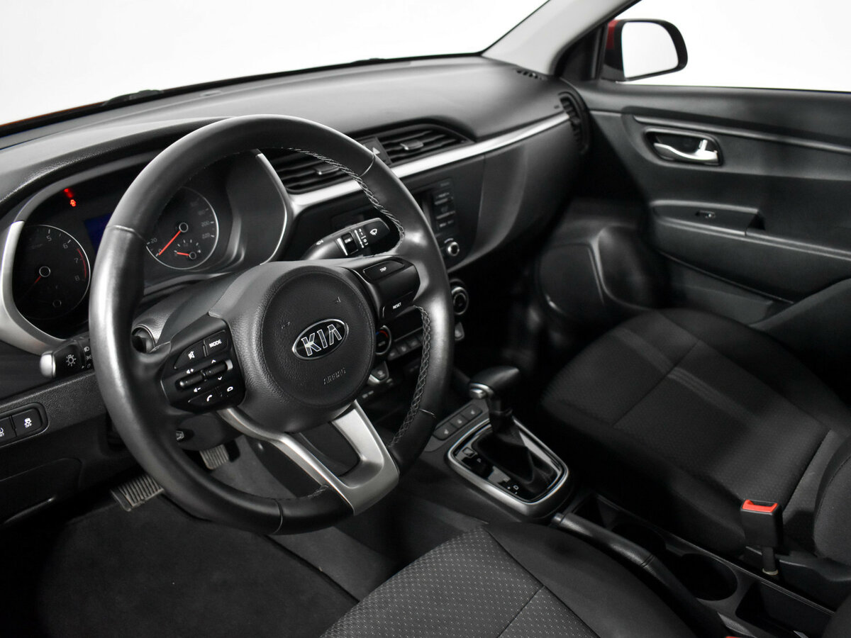 Kia Rio IV Рестайлинг, 2021 Фото №9