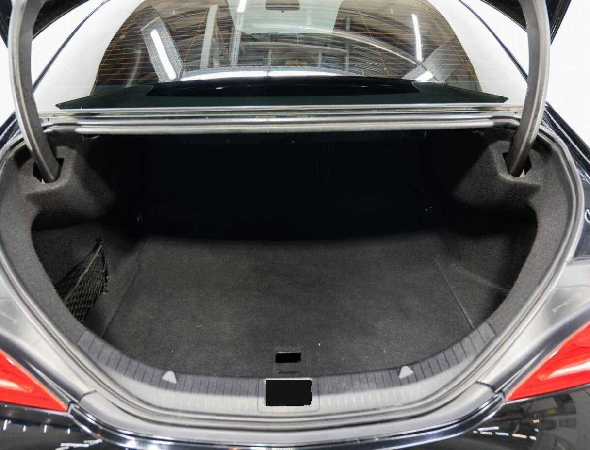 Mercedes-Benz CLA 200, 2013 Фото №19