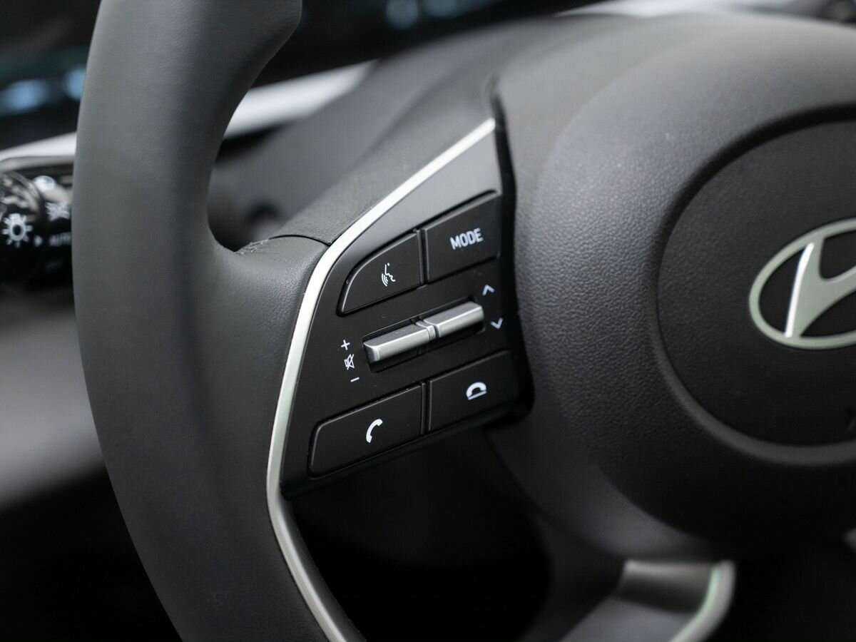 Hyundai Elantra, 2023 Фото №19