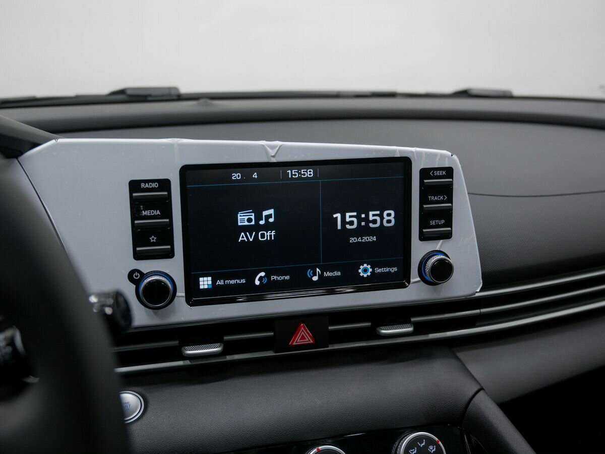 Hyundai Elantra, 2023 Фото №25