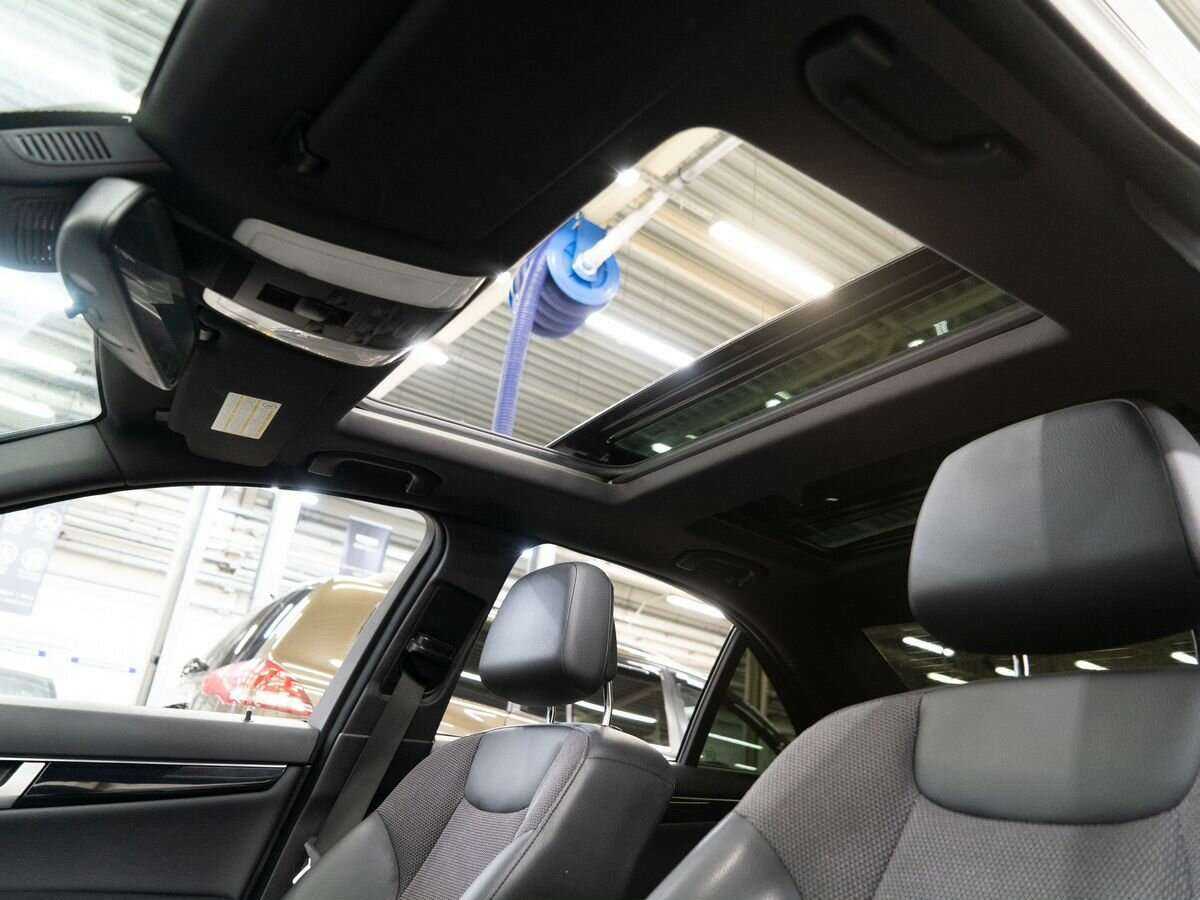 Mercedes-Benz C-Класс 180, 2012 Фото №17