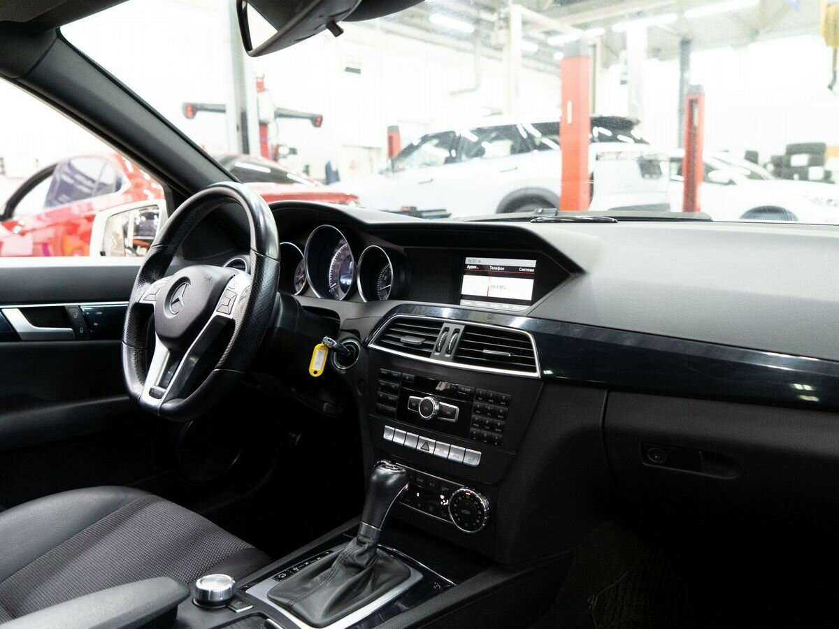 Mercedes-Benz C-Класс 180, 2012 Фото №18