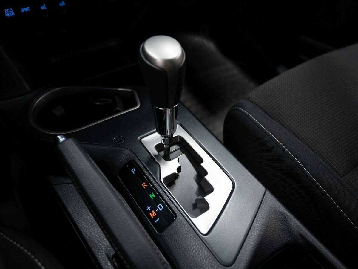 Toyota RAV4, 2017 Фото №18