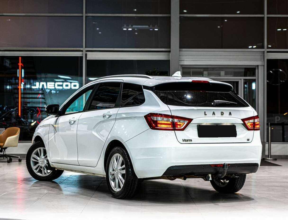 Lada (ВАЗ) Vesta SW, 2019 - 105 000 км. | Фото №4