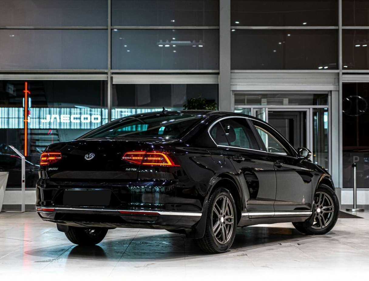 Volkswagen Passat DSG6, 2017 - 161 748 км. | Фото №3