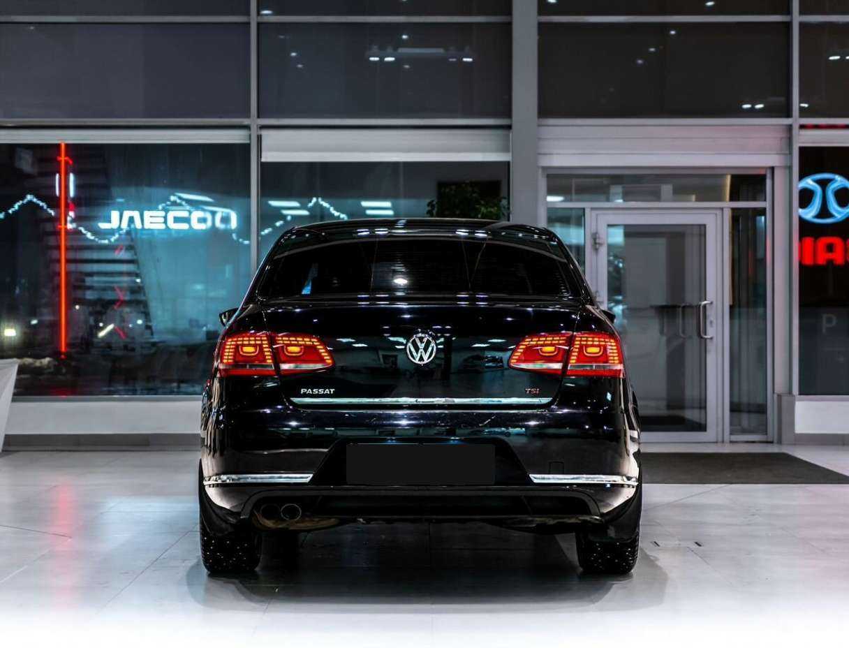 Volkswagen Passat, 2013 - 160 000 км. | Фото №5