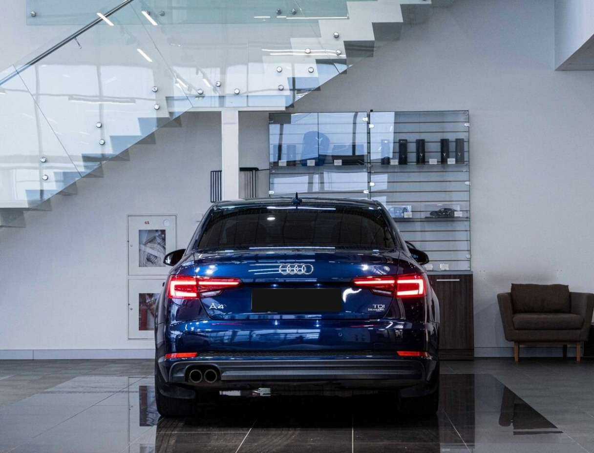 Audi A4, 2018 Фото №5