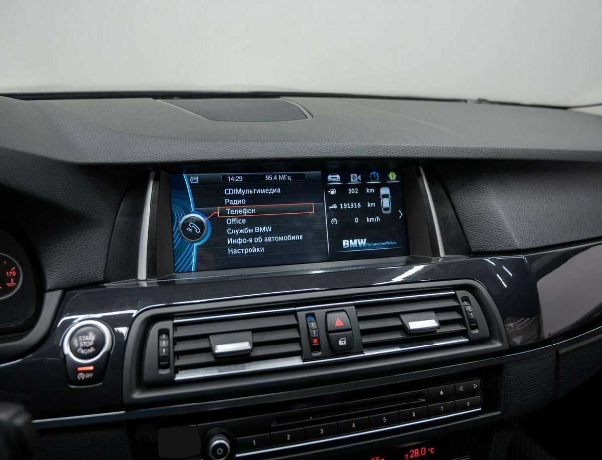 BMW 5 серии 528i xDrive, 2013 Фото №21