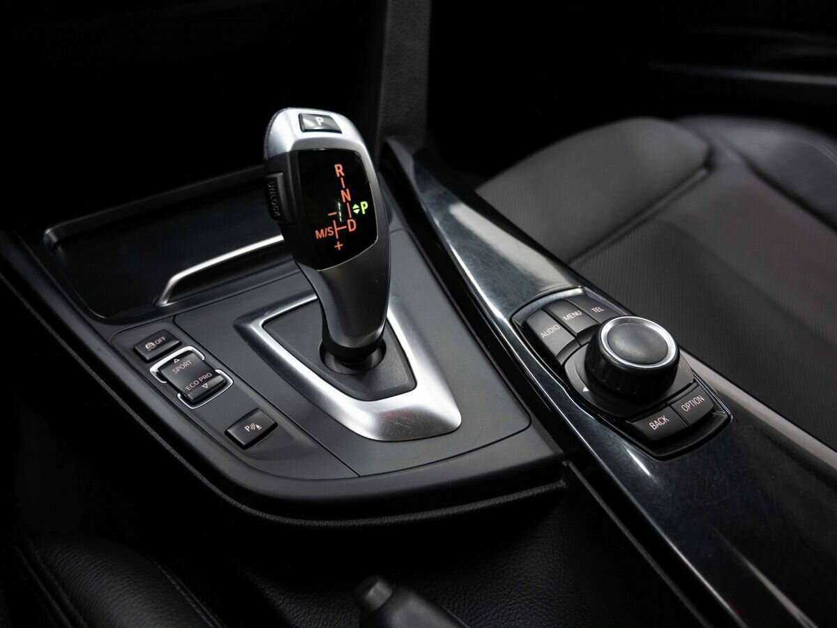 BMW 3 серии 320d xDrive, 2016 Фото №22