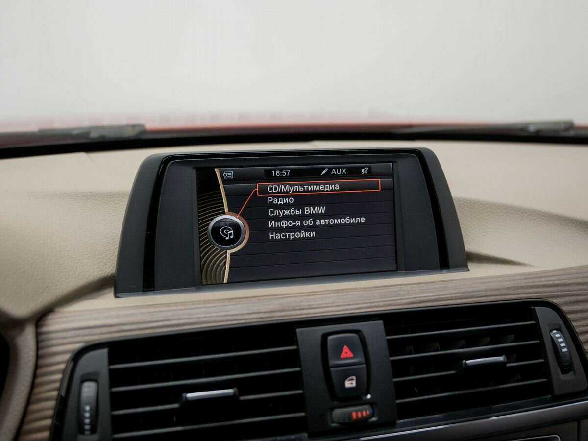 BMW 3 серии 320d, 2012 Фото №17