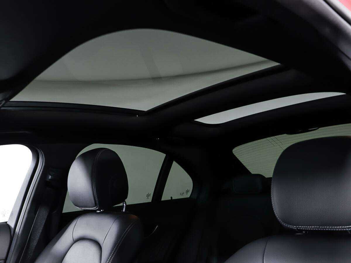 Mercedes-Benz C-Класс 180, 2016 Фото №19