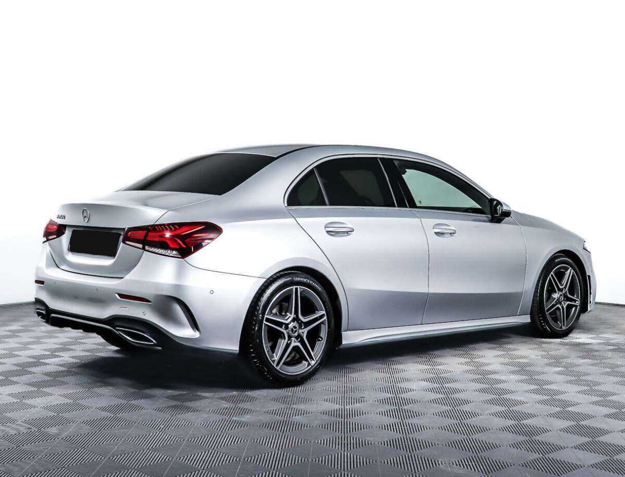 Mercedes-Benz A-Класс 200, 2019 - 43 180 км. | Фото №5