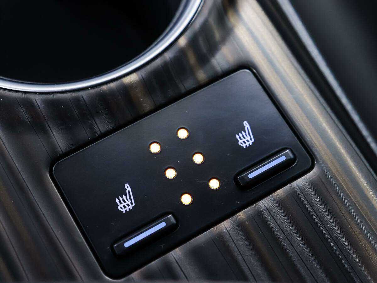 Toyota Camry, 2018 Фото №17