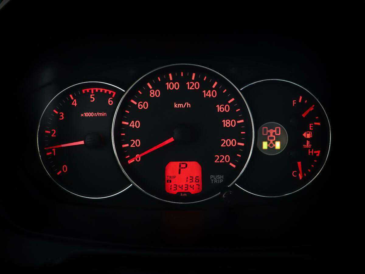 Mitsubishi Pajero Sport, 2014 Фото №13