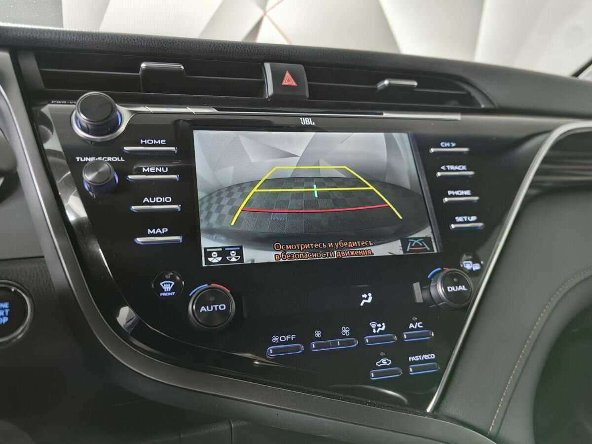 Toyota Camry, 2020 Фото №15