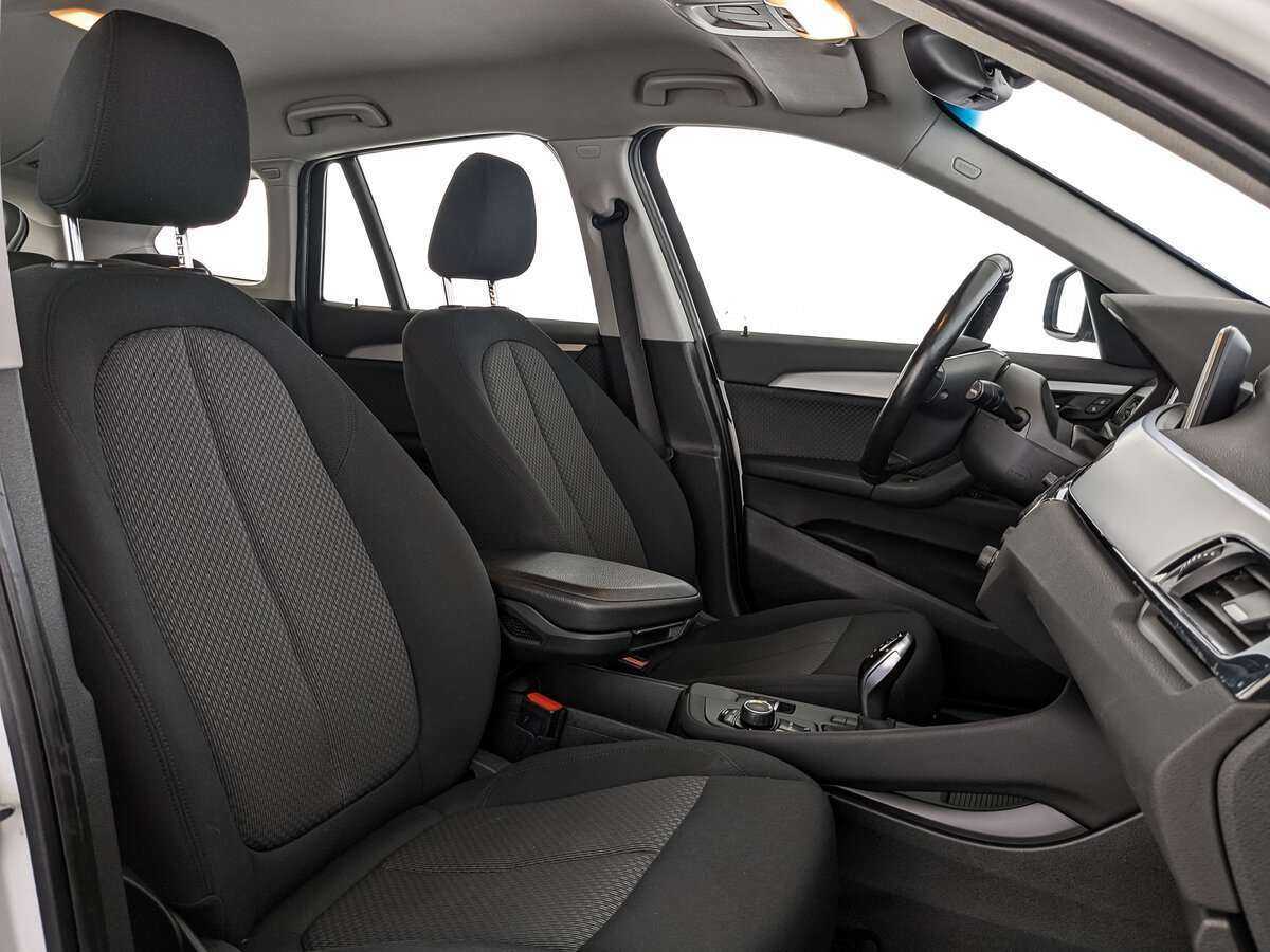 BMW X1 18i sDrive, 2019 Фото №20