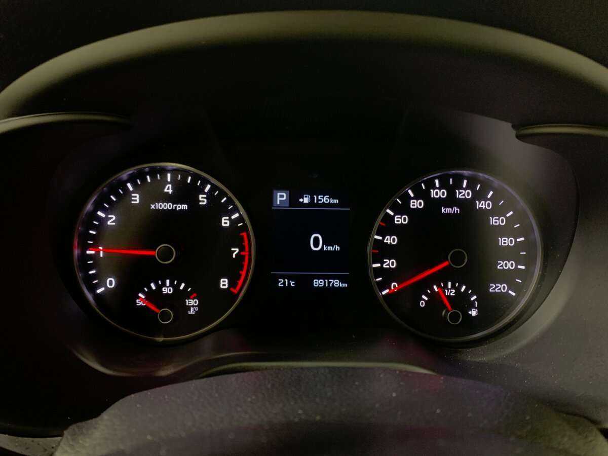 Kia Rio, 2018 Фото №12